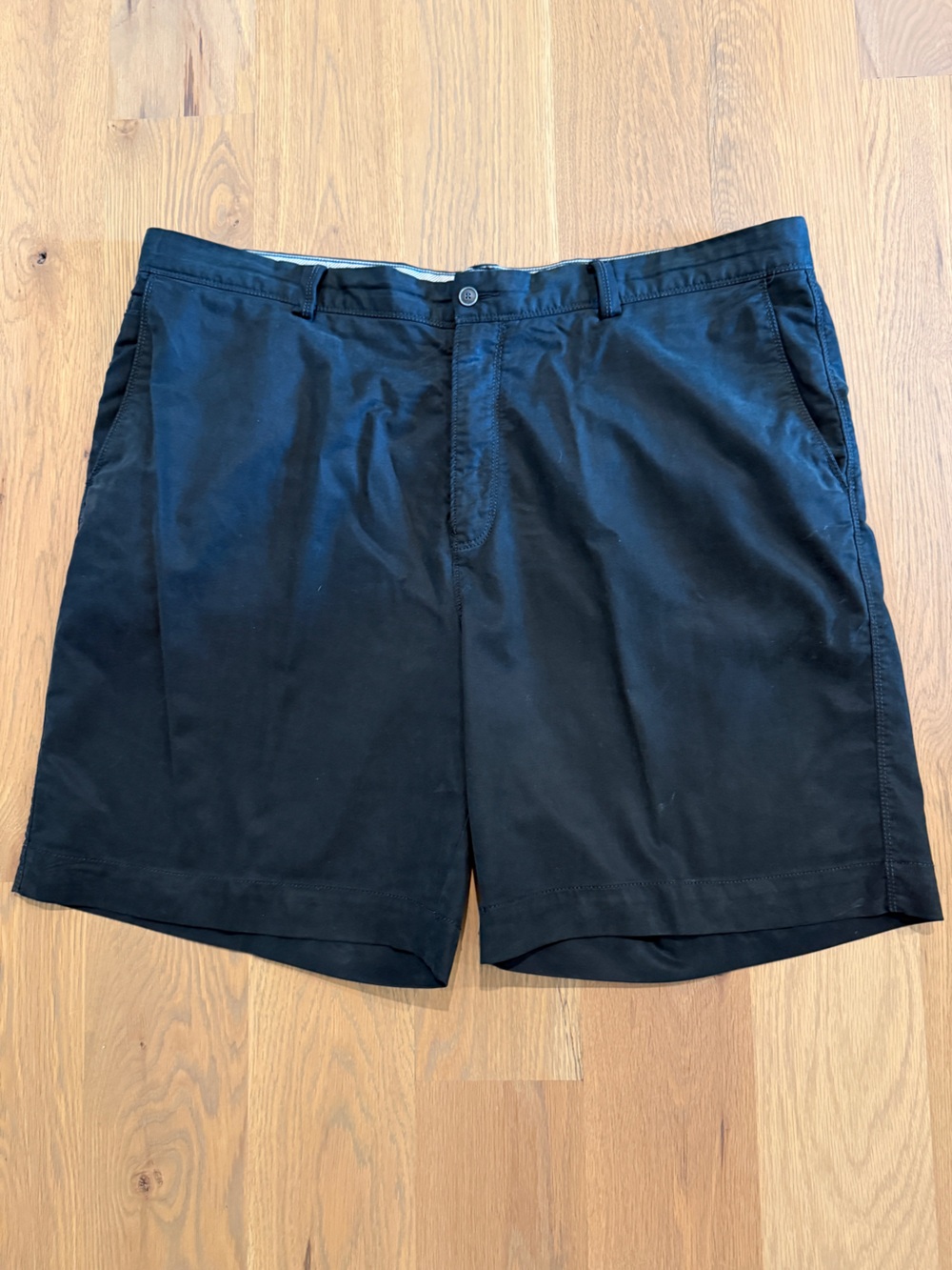 Tommy Bahama Classic Men's Black Casual Shorts 42